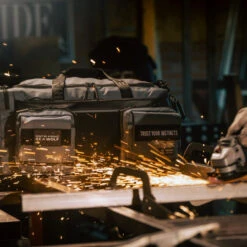 40L Ultimate Duffle Bag Iron Gray -Wolfpak 0DB7180C 9E26 4C60 B98D 3F9B75FA9880